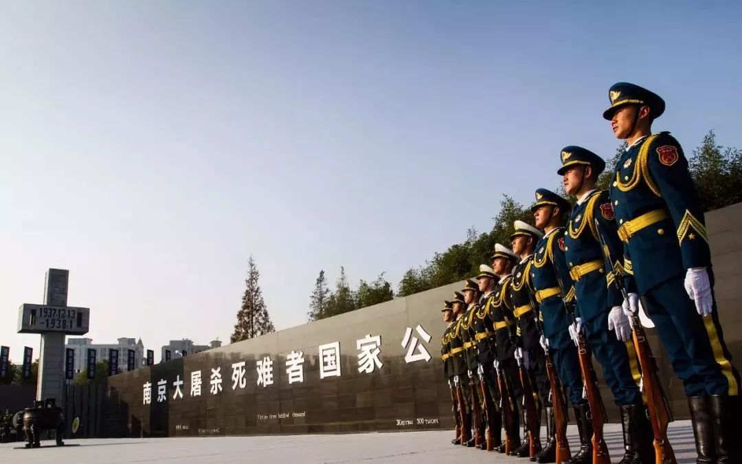 塞尔维亚队带队取胜！，巴特勒重要时刻锐不可当气势如虹延续(塞尔维亚德约科维奇)
