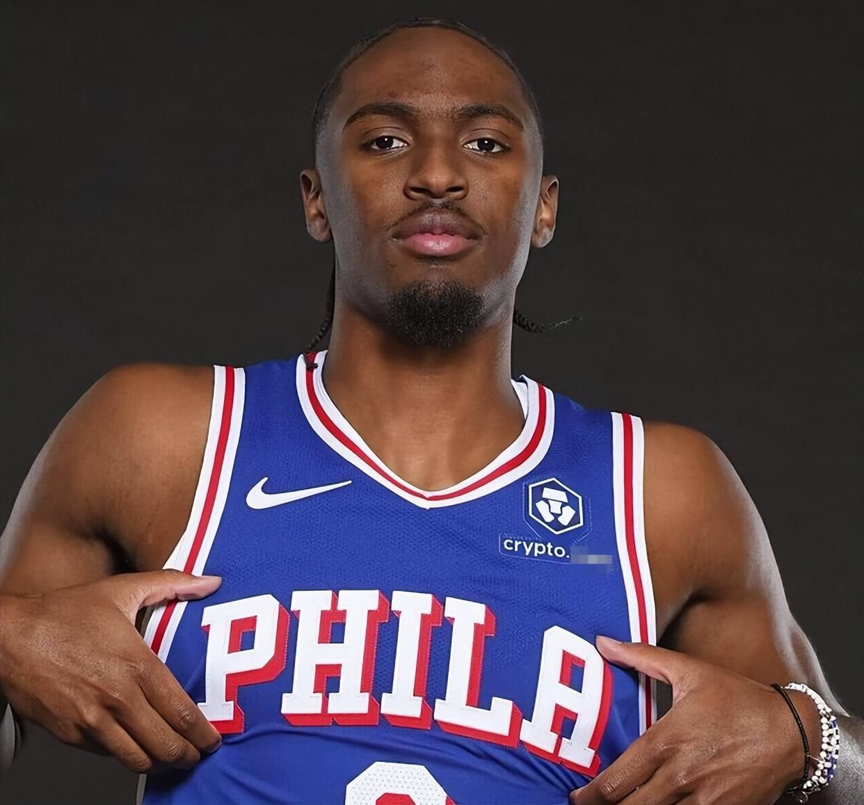 开云app-CBA季后赛赛程吃紧，费城76人今晨绝杀压哨，媒体盛赞，阵容厚度经受考验的简单介绍