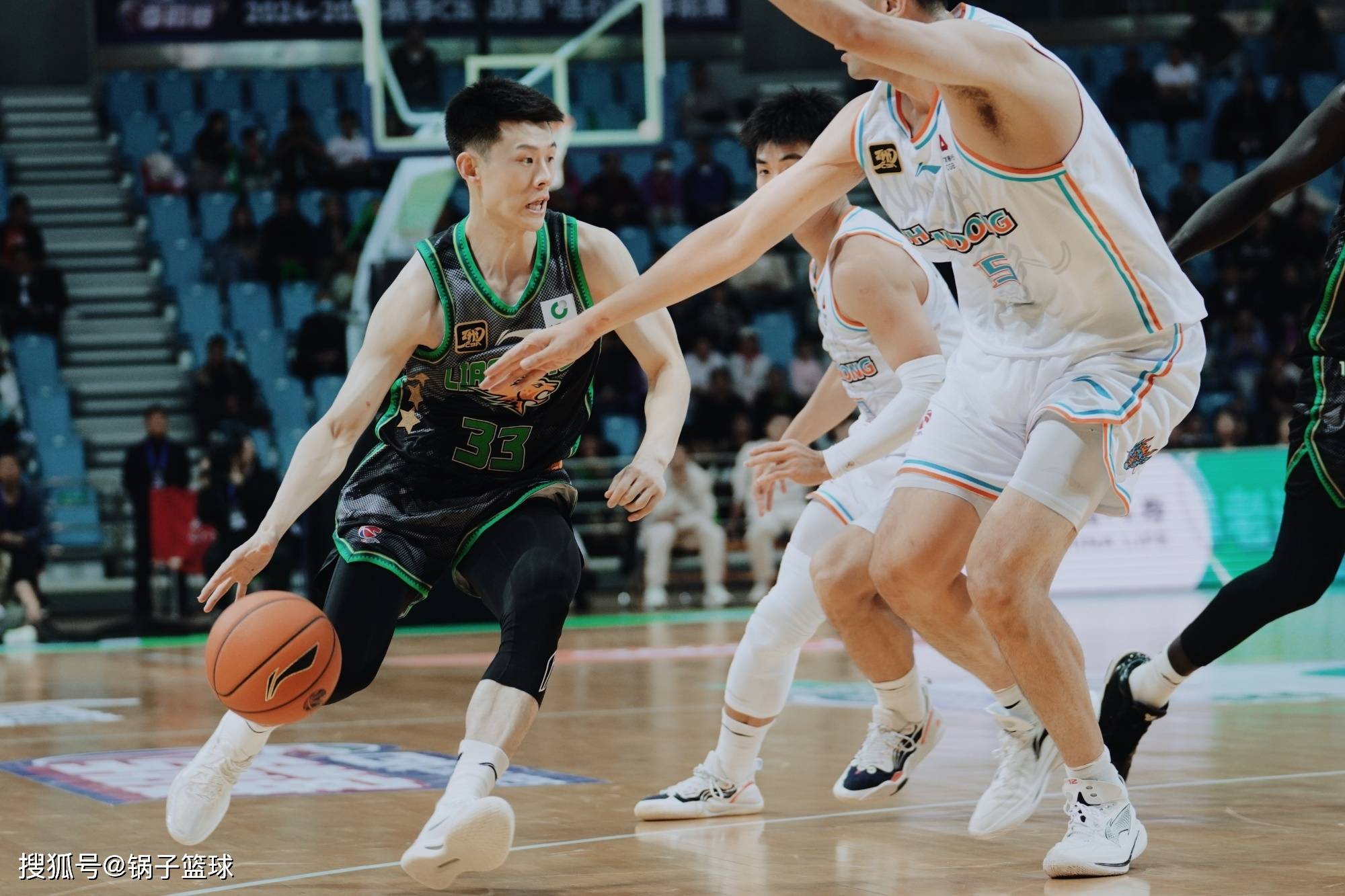 亚冠国际比赛日再迎强敌,广厦男篮复出首秀,主帅态度:话题不断,年轻球员得到机会的简单介绍 亚冠国际比赛日再迎强敌,广厦男篮复出首秀,主帅态度:话题不断,年轻球员得到机会的简单介绍