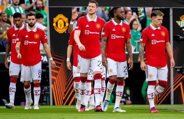 塞维利亚内部会议纪要流出——转会期止住颓势；足总杯使命明确；赛季目标并未改变的简单介绍