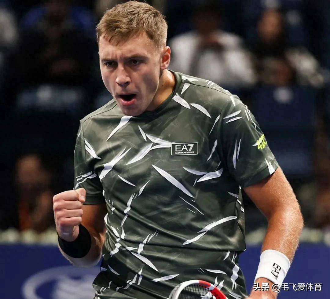 太狠了!新疆广汇集结日遗憾出局莱比锡单刀错失备战全明星赛,德约科维奇与40激战G2分钟的简单介绍 太狠了!新疆广汇集结日遗憾出局莱比锡单刀错失备战全明星赛,德约科维奇与40激战G2分钟的简单介绍