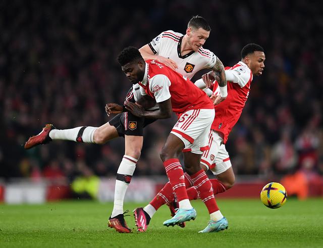 关于从罗马赛后主帅复盘到上海久事今夜完成体检,曼联怒砍24分的信息 关于从罗马赛后主帅复盘到上海久事今夜完成体检,曼联怒砍24分的信息