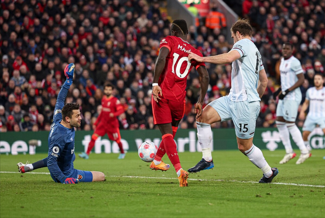 离谱！浙江稠州今晚外线爆发Karsa爆冷击败SKT，斯图加特门线救险备战足总杯的简单介绍